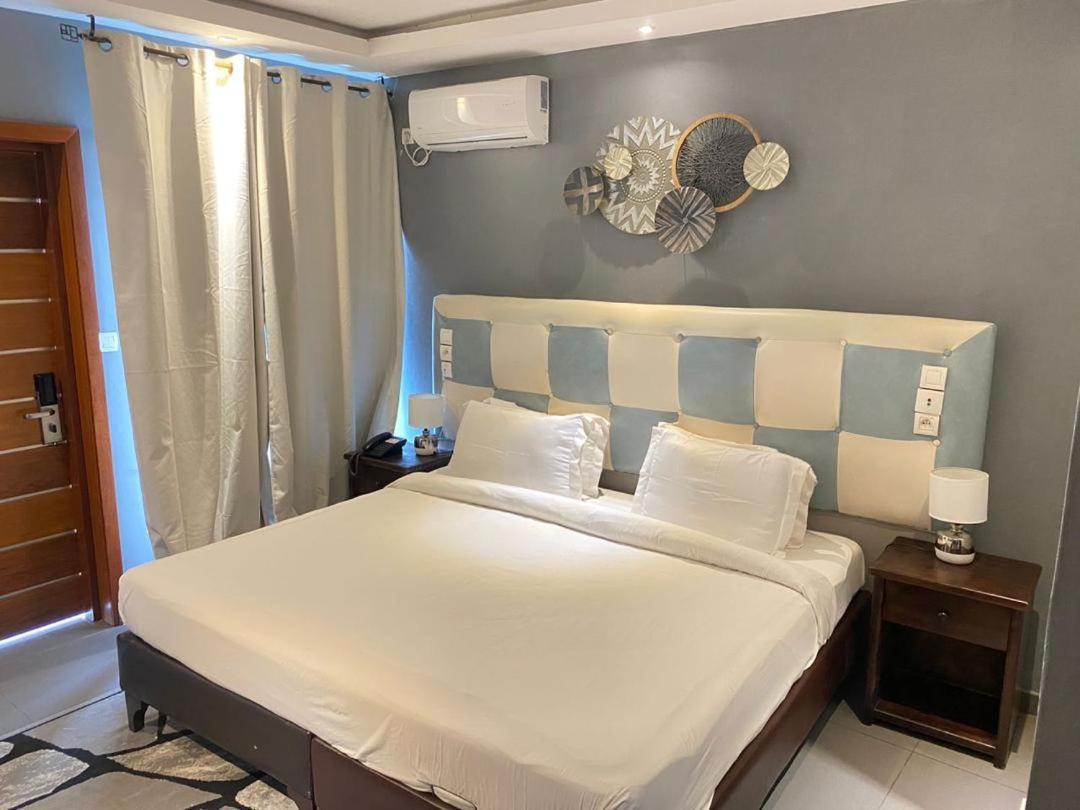 Fini Hotel Bobende Лимбе Экстерьер фото